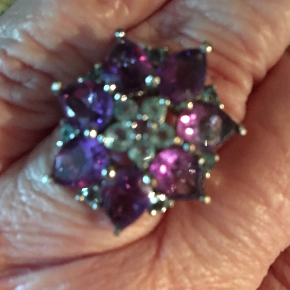 Amethyst flower ring